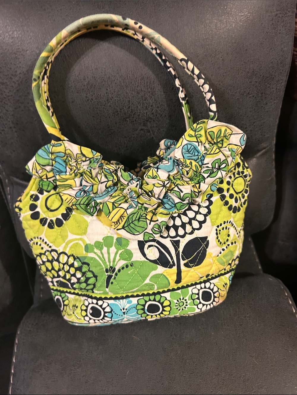 Vera Bradley bucket Floral Quilted Ruffle Tote – Green Multi